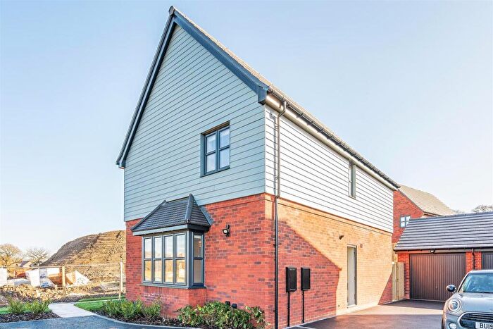 4 Bedroom Detached House To Rent In Whittle Drive, Blythe Valley Park, B90