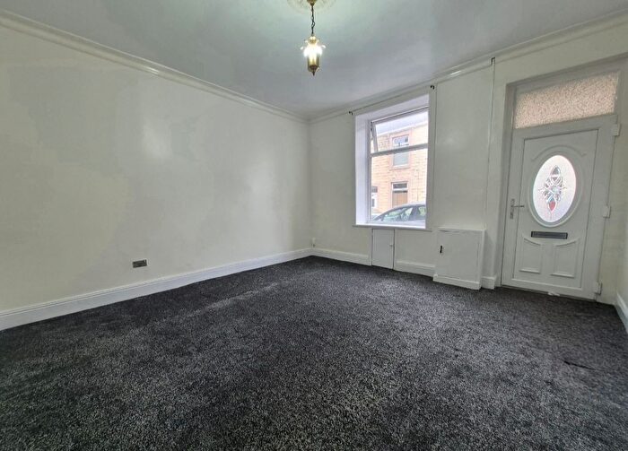 2 Bedroom Property To Rent In Talbot Street, Blackburn, BB1