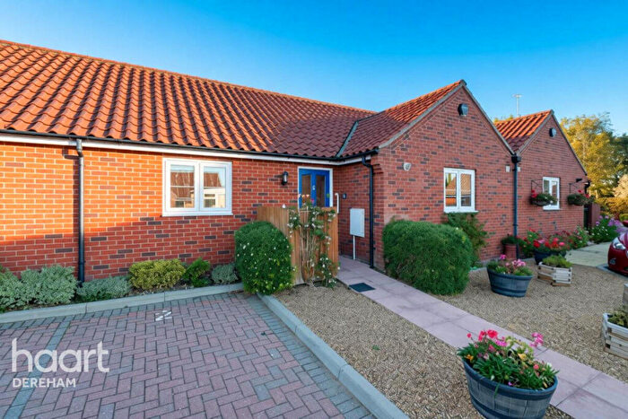2 Bedroom Semi-Detached Bungalow For Sale In Magnolia Mews, Dereham, NR20