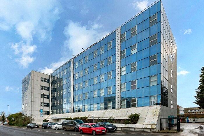 1 Bedroom Apartment To Rent In Gatwick Approach, London Road, Crawley, West Sussex, RH10