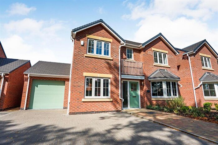 4 Bedroom Detached House For Sale In Thistle Close, Barlestone, CV13