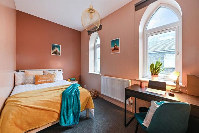 1 Bedroom House To Rent In Room Wood Road, Pontypridd, CF37