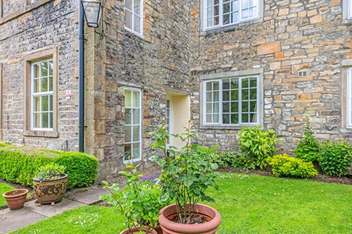 3 Bedroom Flat For Sale In Riverside Walk, Airton, Skipton, North Yorkshire, BD23