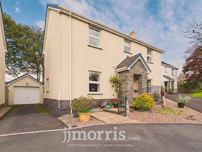 4 Bedroom Detached House For Sale In Sunnybank Gardens, Narberth, SA67