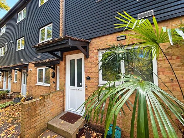 1 Bedroom Flat To Rent In Murray Road, Northwood, HA6
