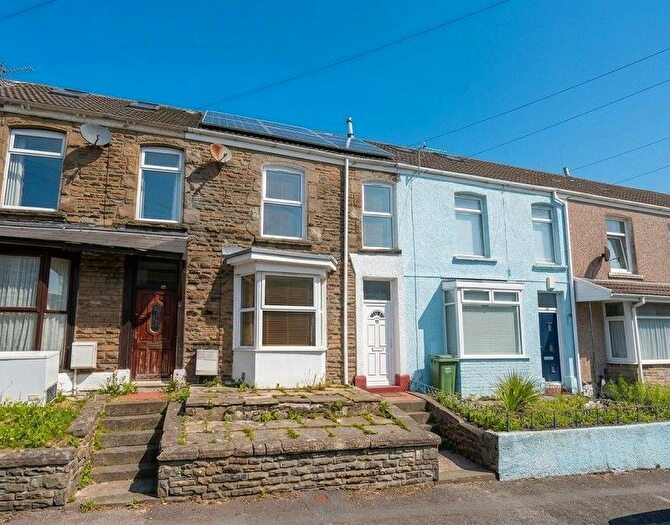 3 Bedroom Terraced House For Sale In Rhondda Street, Swansea, City And County Of Swansea., SA1