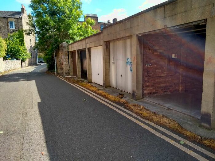 Garage / Parking To Rent In Inverleith Terrace Lane Garage, Edinburgh, EH3