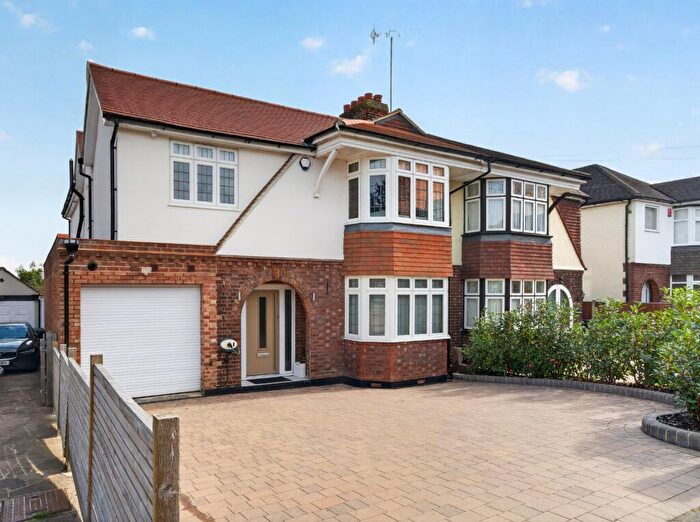 4 Bedroom Semi-Detached House For Sale In Dukes Avenue, Theydon Bois, Epping, Essex, CM16
