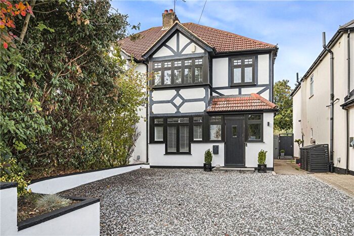 3 Bedroom Semi-Detached House For Sale In Sevenoaks Road, Orpington South, Kent, BR6