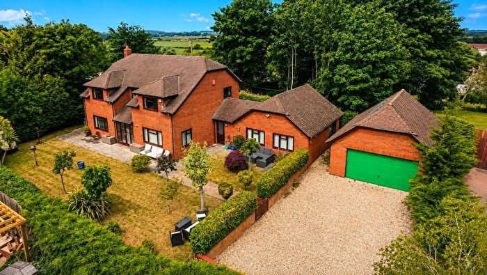 5 Bedroom Detached House For Sale In Downhall Drive, Wembdon, Bridgwater, Somerset. - No Chain!, TA6