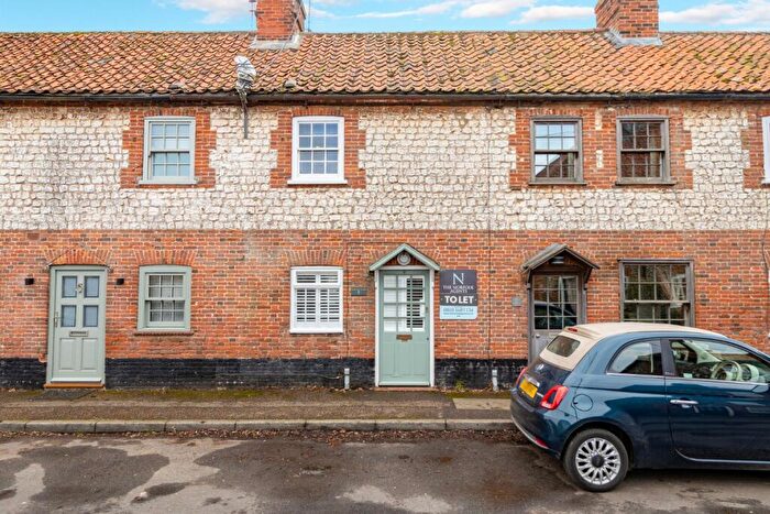 3 Bedroom Terraced House To Rent In Rogers Row, Station Road, Burnham Market, PE31