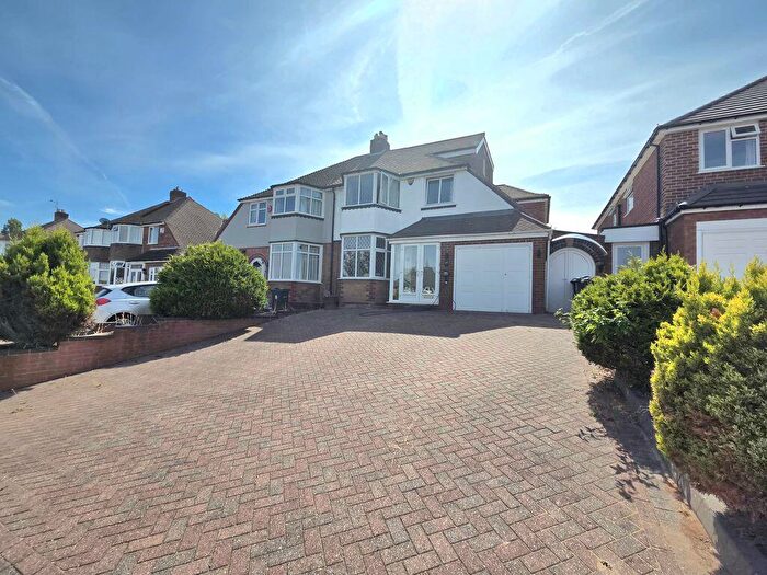 4 Bedroom Semi-Detached House For Sale In Halton Road, Sutton Coldfield, B73