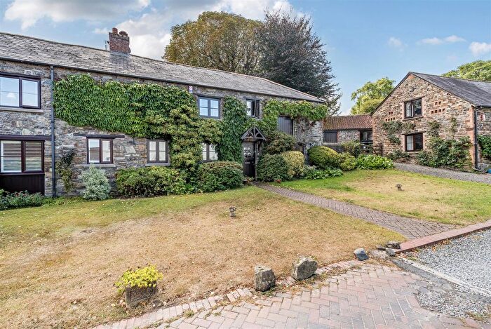 3 Bedroom Semi-Detached House For Sale In Sticklepath Court, Tawstock, Barnstaple, EX31