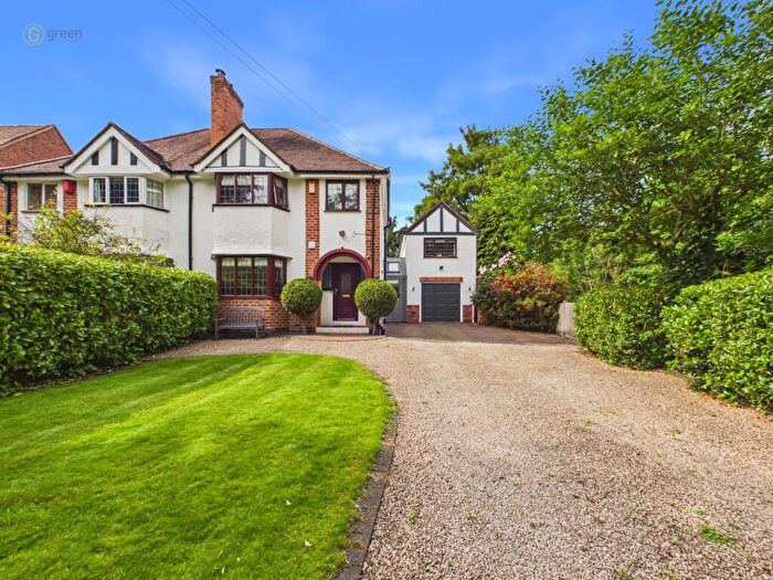 4 Bedroom Semi-Detached House For Sale In Boswell Road, Sutton Trinity, Sutton Coldfield, B74