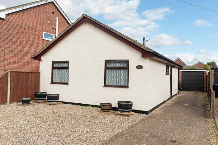 2 Bedroom Detached Bungalow For Sale In Hammond Close, Sprowston, NR7