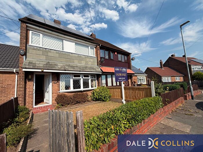 2 Bedroom Town House For Sale In Alderney Crescent, Longton, ST3