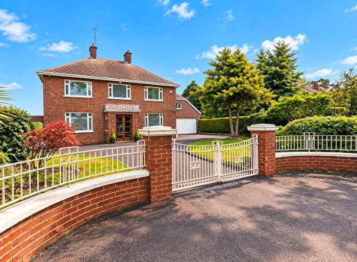 4 Bedroom Detached House For Sale In Belfast Road, Lurgan, BT66