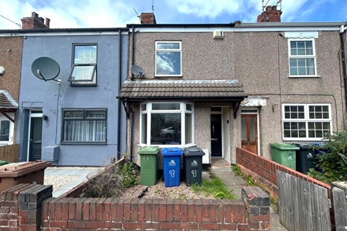 2 Bedroom Terraced House For Sale In Wintringham Road, Grimsby, DN32
