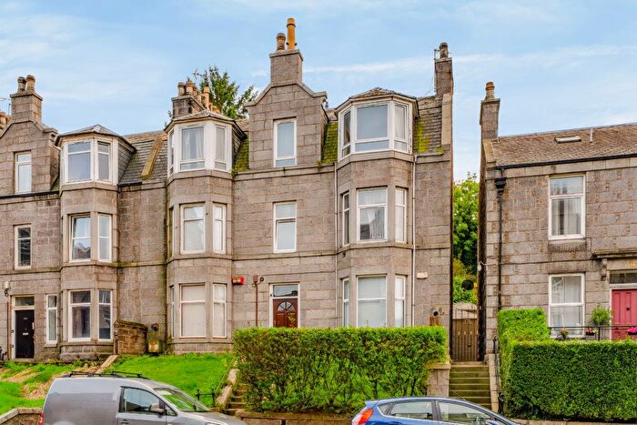 2 Bedroom Penthouse For Sale In Torry, Torry, Aberdeen, AB11