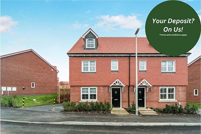 4 Bedroom Town House To Rent In Funnell Drive, Pevensey, BN24