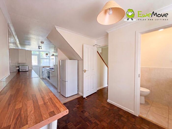 4 Bedroom Terraced House To Rent In Roebuck Gate, Stevenage, Hertfordshire, SG2