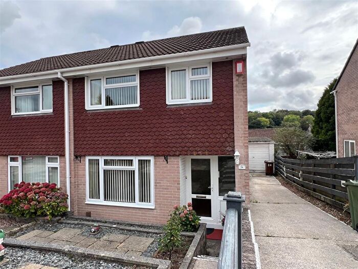 3 Bedroom Semi-Detached House For Sale In Plympton, Plymouth, PL7