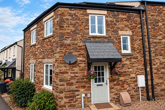 3 Bedroom Terraced House For Sale In Gwithian Road, St. Austell, PL25