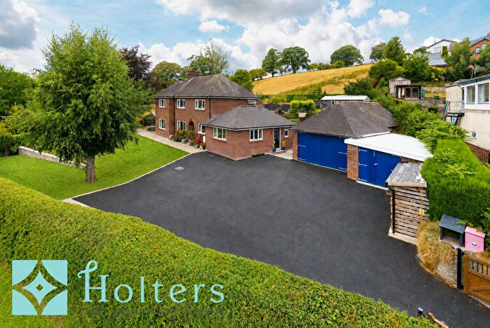 4 Bedroom Detached House For Sale In Woodhouse Close, Penybont Road, Knighton, LD7