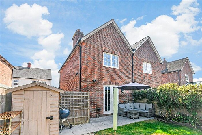 2 Bedroom Semi-Detached House For Sale In Pierce Lane, Tenterden, Kent, TN30