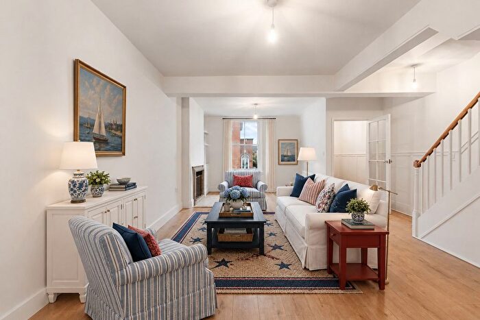3 Bedroom End Of Terrace House For Sale In Nunnery Fields, Canterbury, CT1