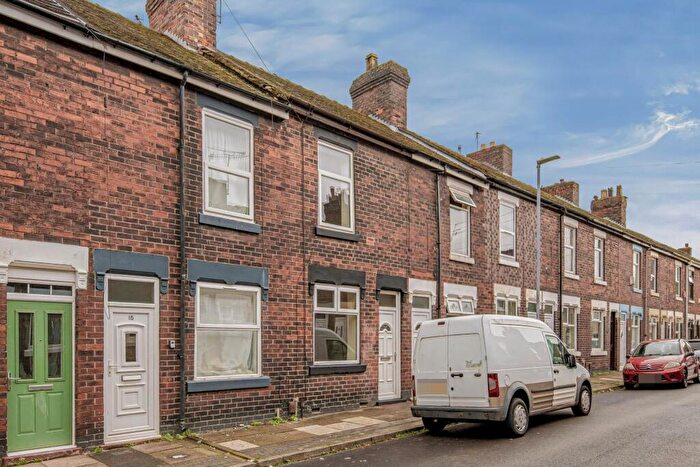 2 Bedroom Terraced House To Rent In Sefton Street, Stoke-On-Trent, ST1