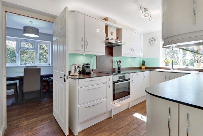 2 Bedroom Maisonette For Sale In Overdale, Weald, Sevenoaks, TN14