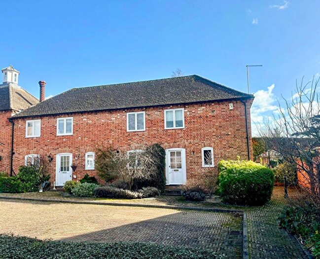 2 Bedroom Mews To Rent In Seymour Mews, Sawbridgeworth, CM21