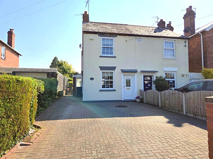 2 Bedroom Semi-Detached House For Sale In Bewdley Road, Stourport On Severn, DY13