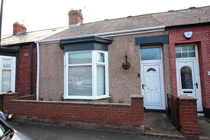 2 Bedroom Cottage To Rent In Stansfield Street, SR6