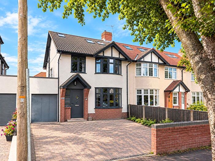 4 Bedroom Semi-Detached House For Sale In Kenmore Crescent, Bristol, BS7