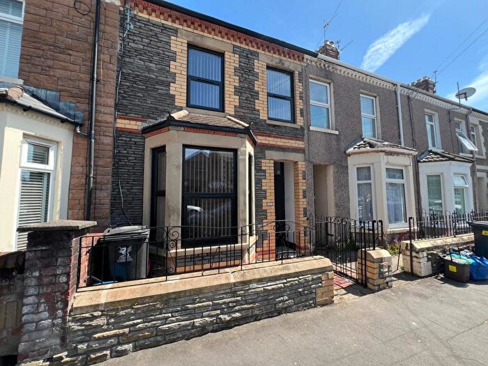4 Bedroom Semi-Detached House For Sale In Angus Street, Cardiff, CF24