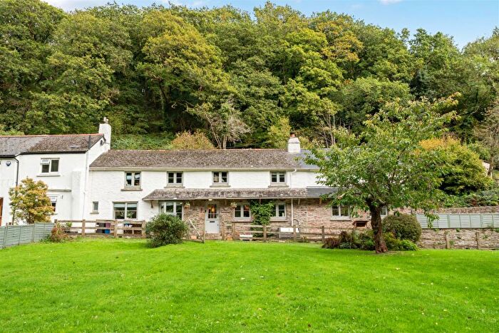 5 Bedroom Semi-Detached House For Sale In Middle Marwood, Barnstaple, EX31