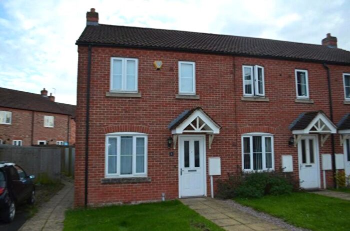 3 Bedroom End Of Terrace House To Rent In Oldman Close, Boston, PE21