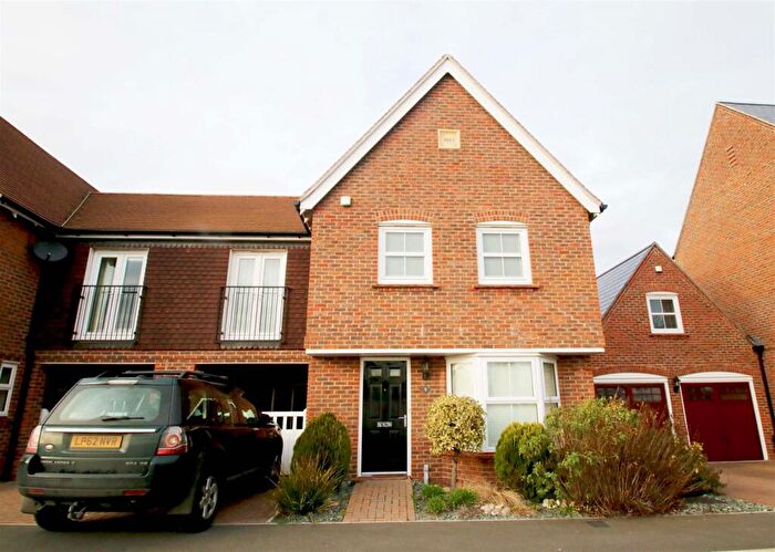 4 Bedroom House To Rent In Thame, Oxfordshire, OX9