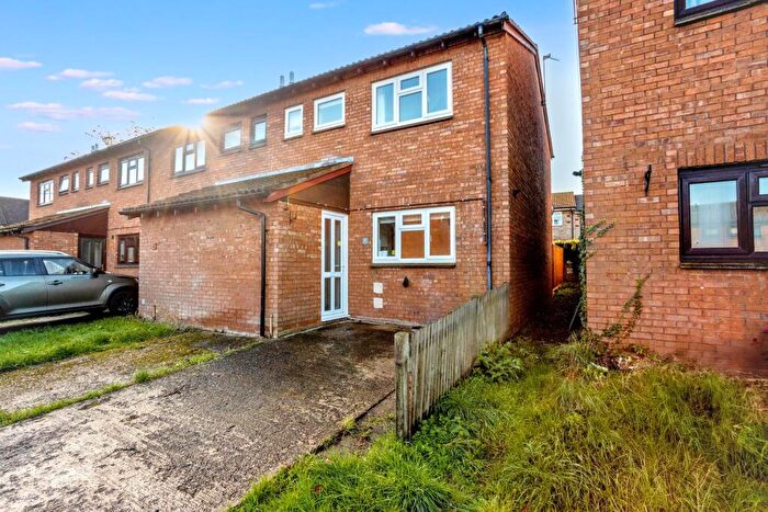 2 Bedroom Semi-Detached House For Sale In Old Mill Furlong, Buckingham, MK18