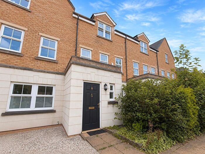 4 Bedroom House To Rent In Mansion Gate, Chapel Allerton, LS7