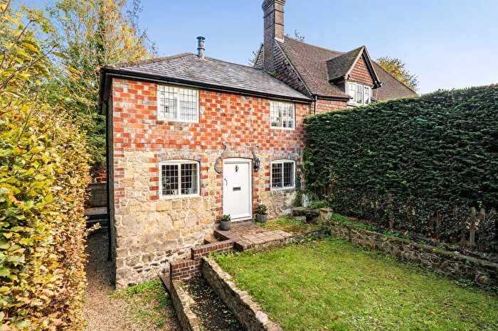3 Bedroom Semi-Detached House For Sale In Camelsdale Road, Haslemere, GU27