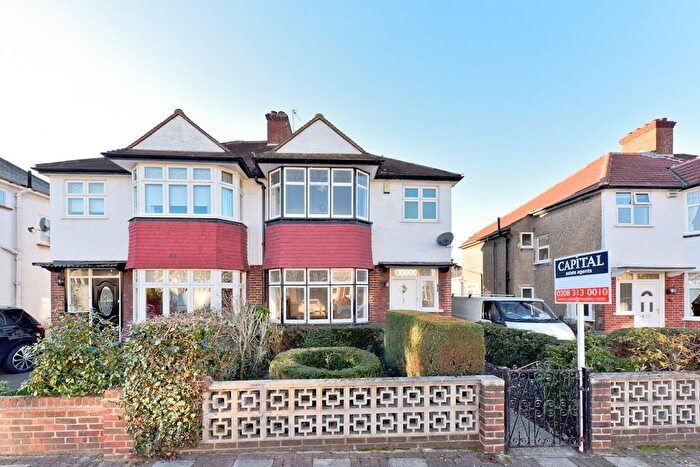 3 Bedroom Semi-Detached House To Rent In Glenview Road, Bickley, Bromley, BR1