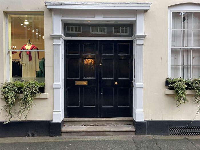 2 Bedroom Flat For Sale In East Street, Hereford, HR1