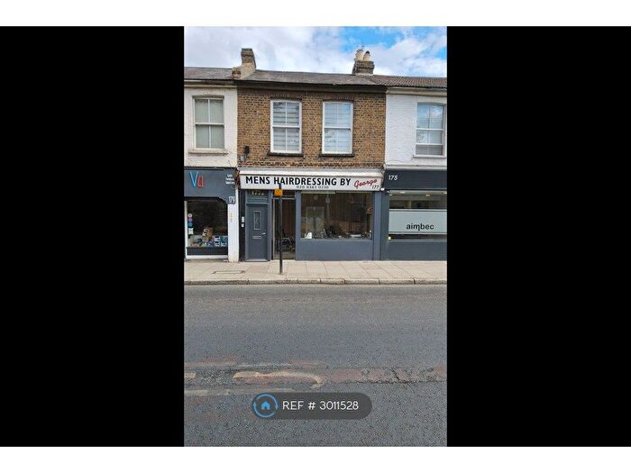 3 Bedroom Terraced House To Rent In Chase Side, Enfield, EN2