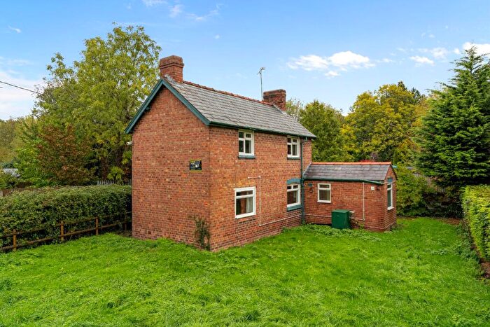 2 Bedroom Detached House For Sale In Little Stanney, Chester, Cheshire, CH2