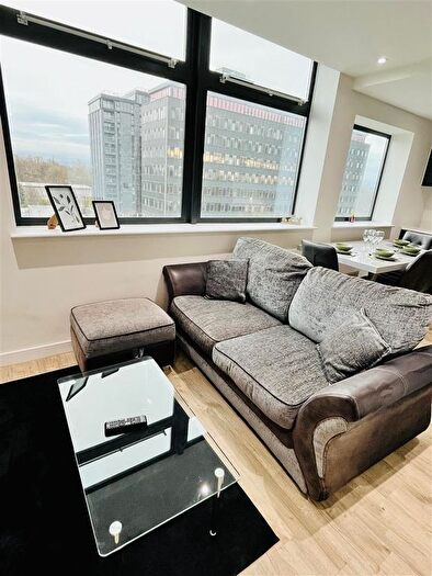 1 Bedroom Flat To Rent In Paragon, Seymour Grove, M16