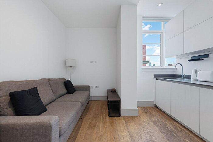 1 Bedroom Apartment To Rent In Philpot Street, London, E1