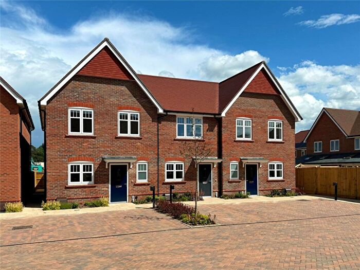 2 Bedroom End Of Terrace House For Sale In Spinner Avenue, Cranleigh, Surrey, GU6